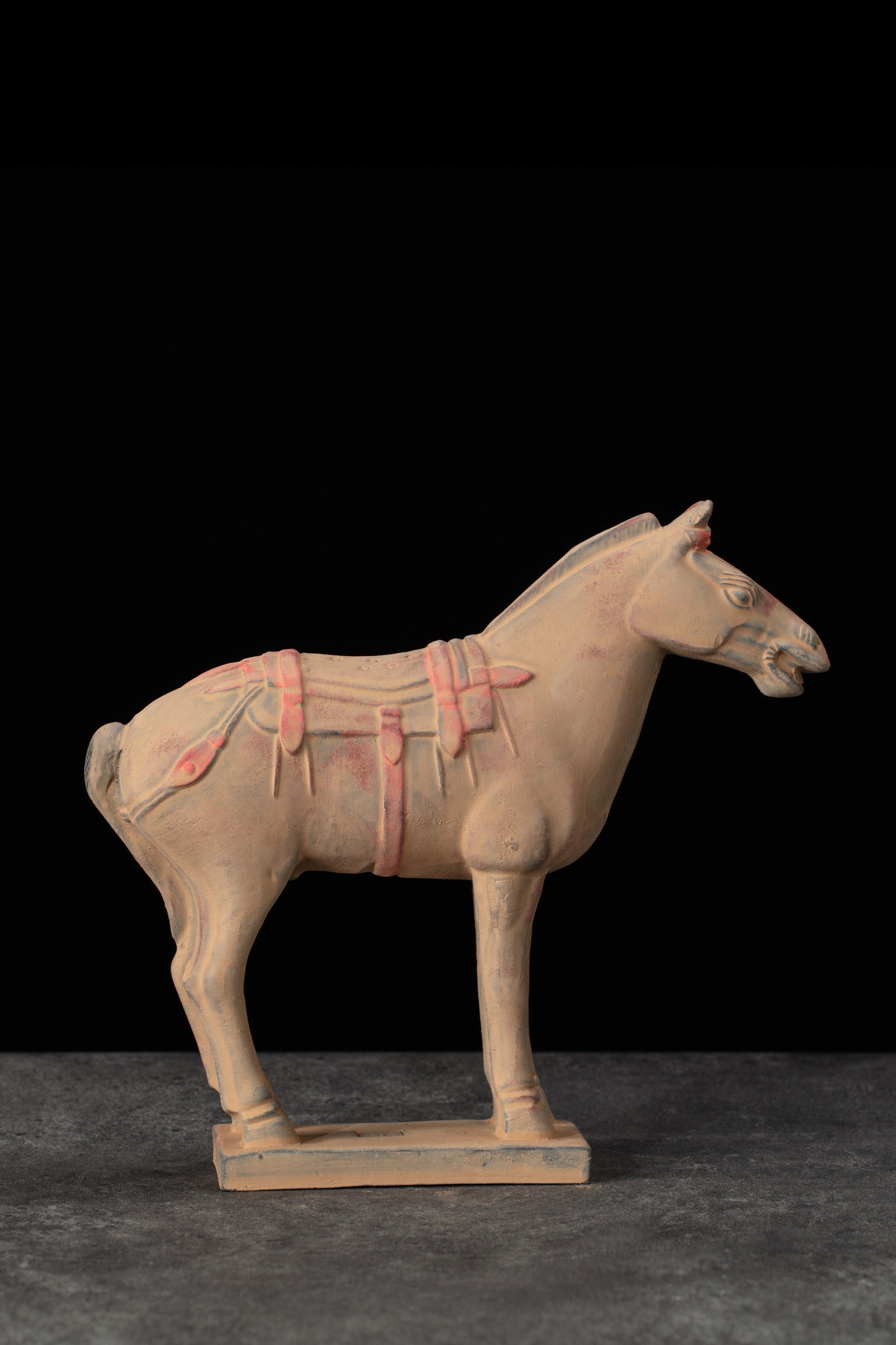 20CM Painted Horse - CLAYARMY -Side view highlighting the intricate brushwork and detailing on the painted coat of our 20CM Clayarmy Terracotta Painted Horse.