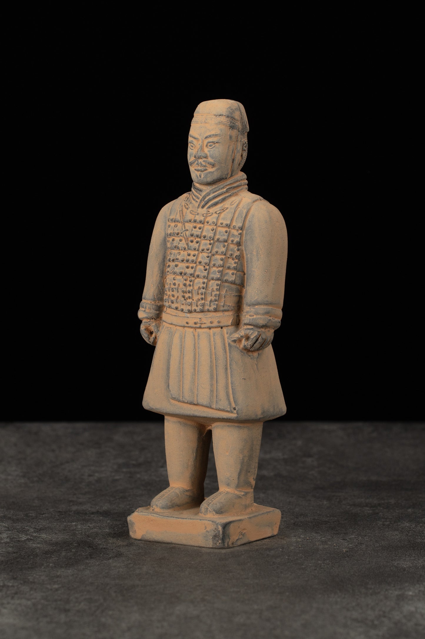 15CM Cavalryman - CLAYARMY-Side profile of the 15CM Cavalryman replica, highlighting the finely sculpted knee-length jacket and leather boots.