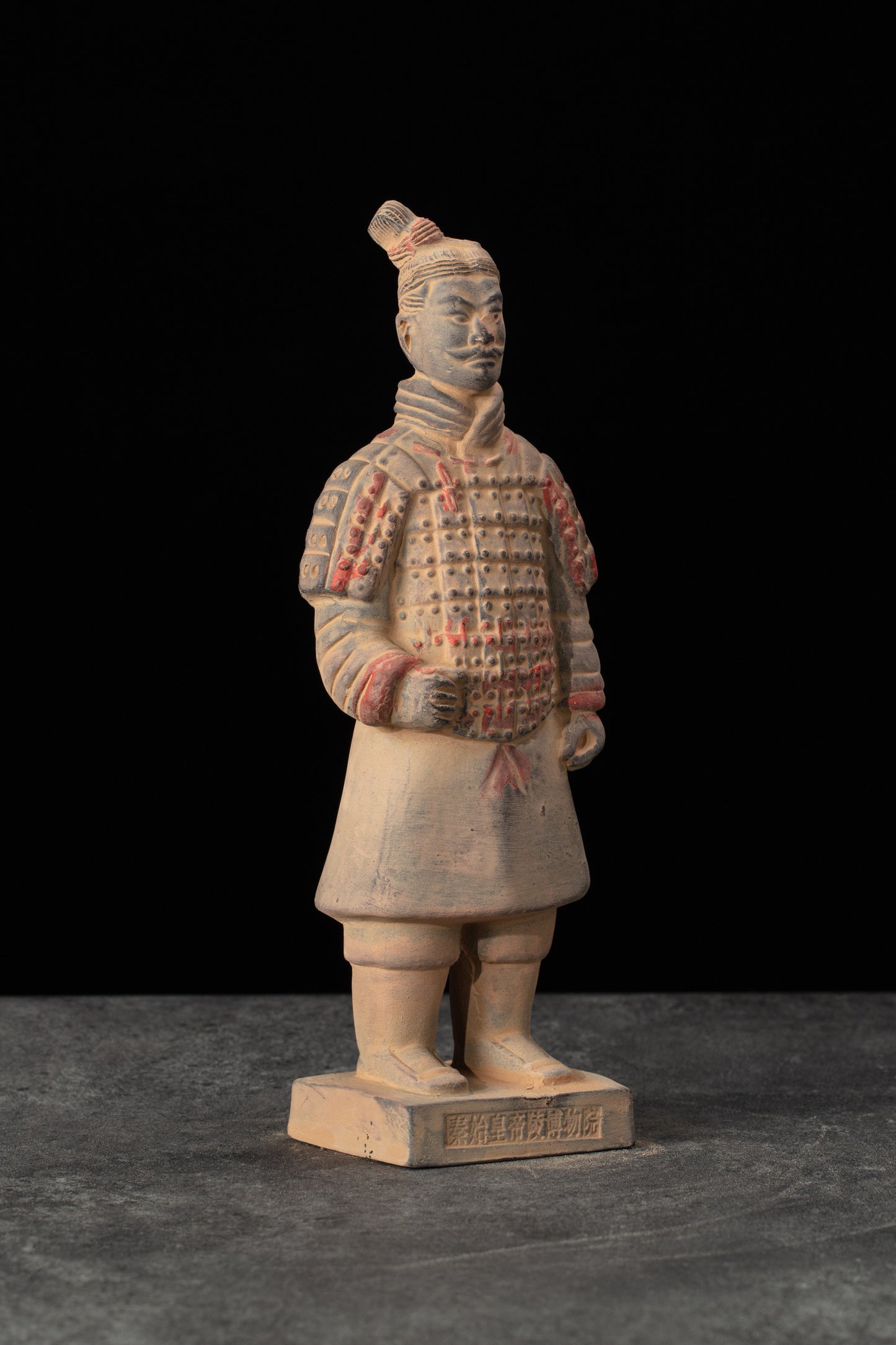 20CM Painted Soldier - CLAYARMY-20CM Painted Soldier Side View