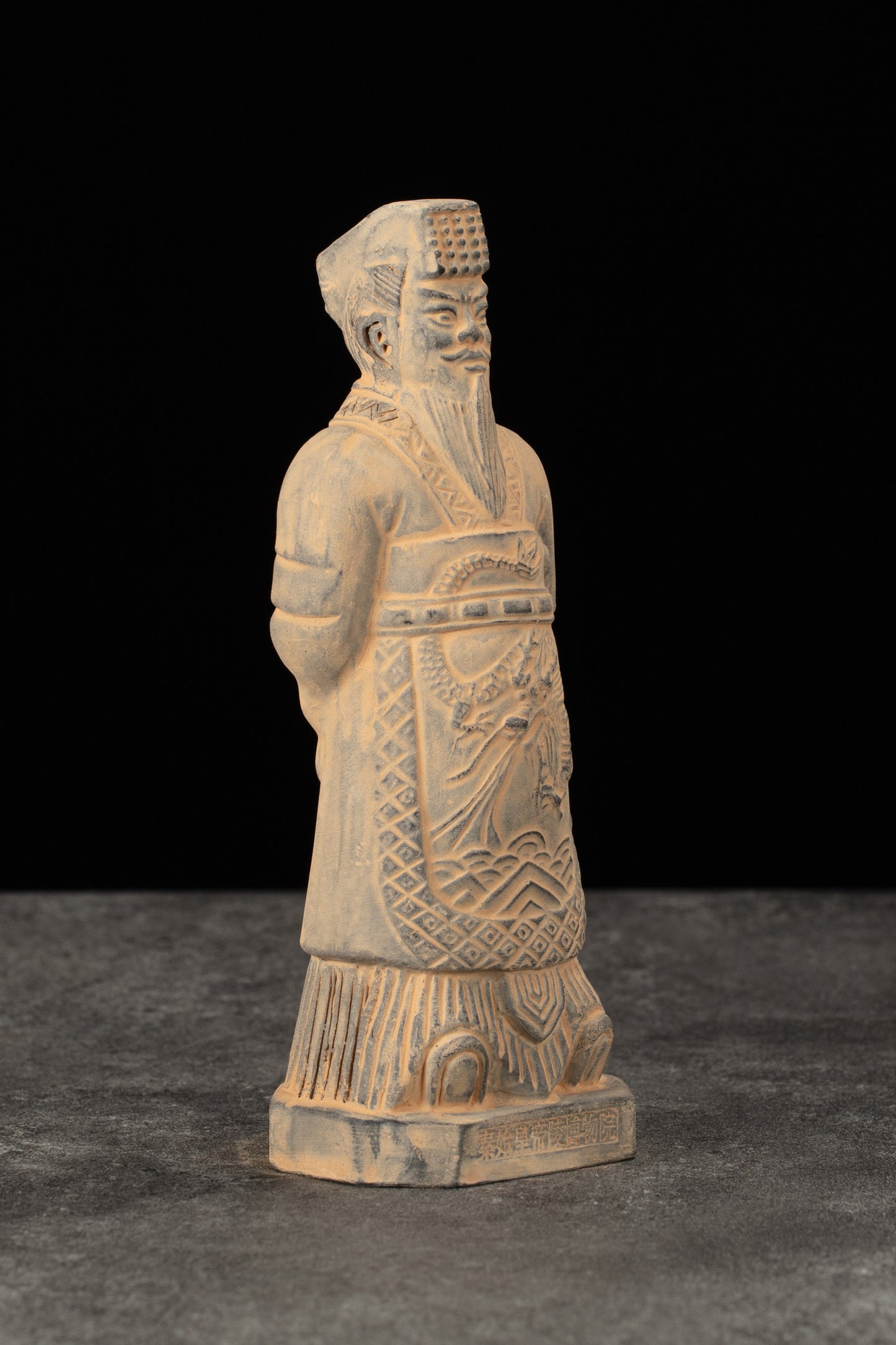 15CM Emperor - CLAYARMY Intricate craftsmanship of Clayarmy's 15CM Emperor Qin Terracotta Warrior, a masterpiece in miniature form.