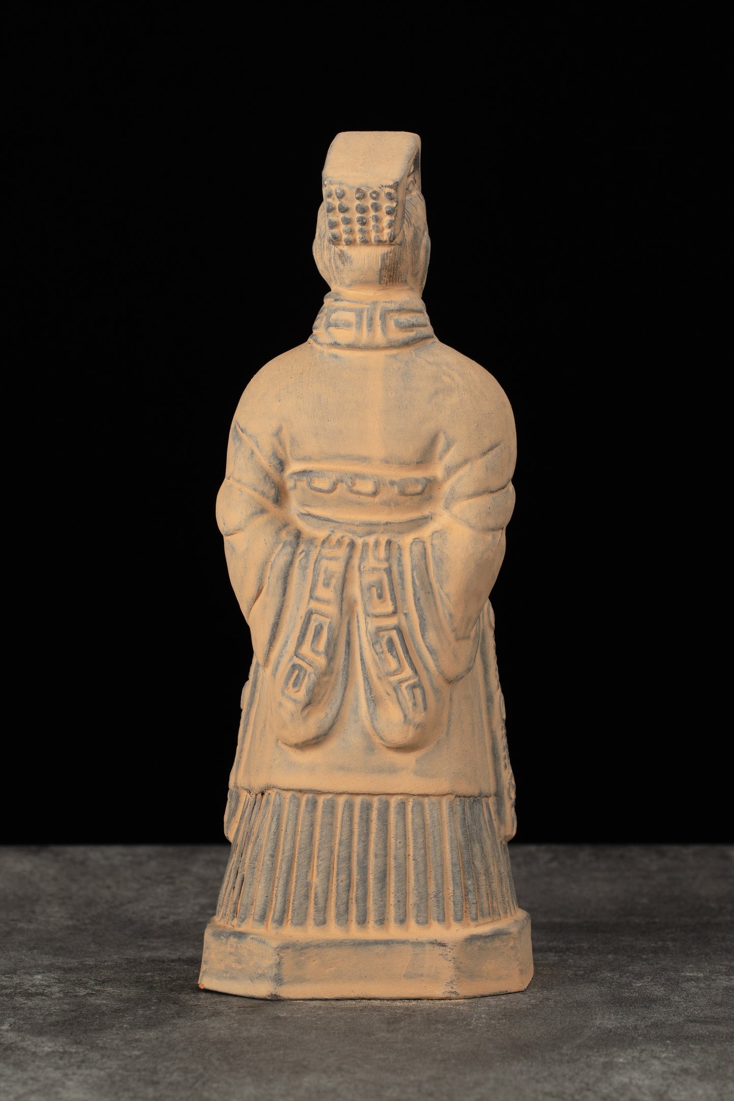 20CM Emperor - CLAYARMY -Back view of Clayarmy's 20CM Emperor Qin Terracotta Warrior, showcasing the detailed craftsmanship of the armor.