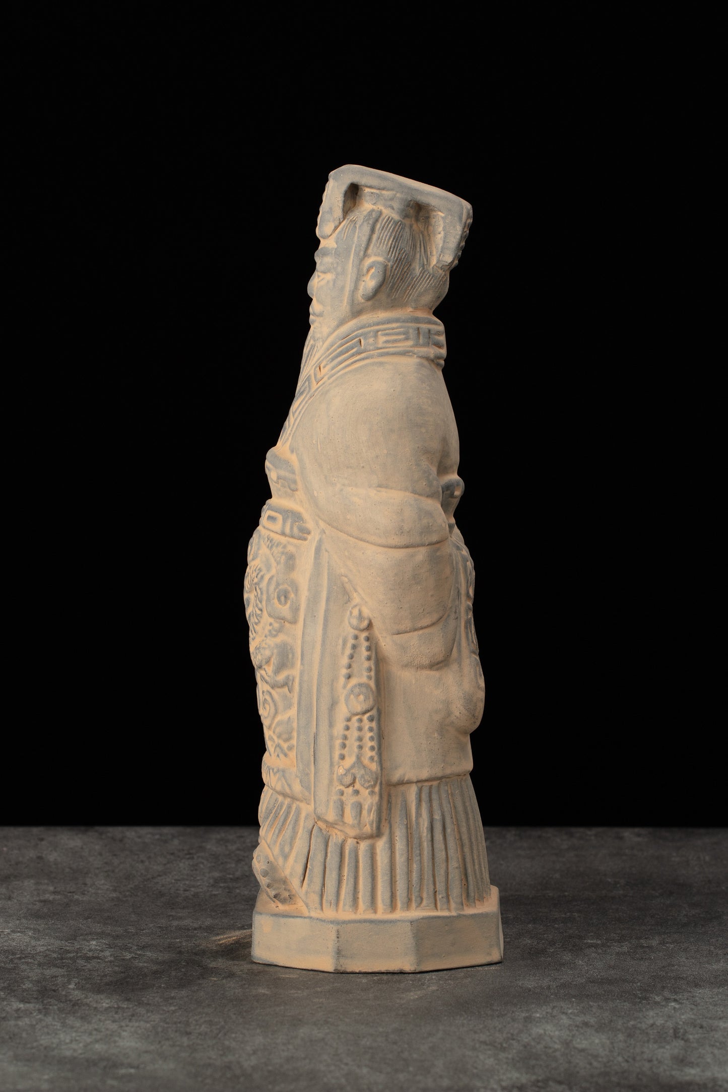 25CM Emperor - CLAYARMY -Side profile of Clayarmy's 25CM Emperor Qin Terracotta Warrior, showcasing the elegant crown and finely sculpted armor.