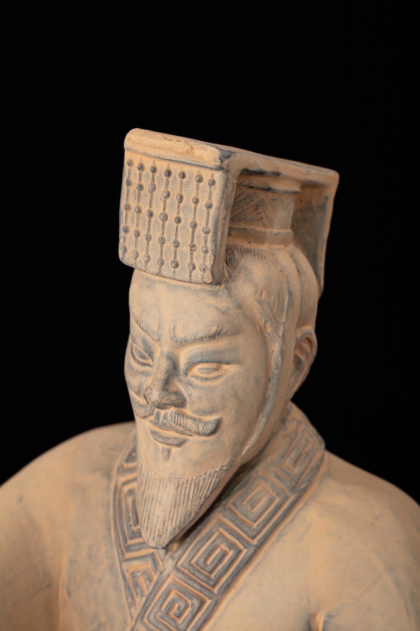 35CM Emperor - CLAYARMY -Side profile of Clayarmy's 35CM Emperor Qin Terracotta Warrior, showcasing the majestic crown and finely sculpted armor.