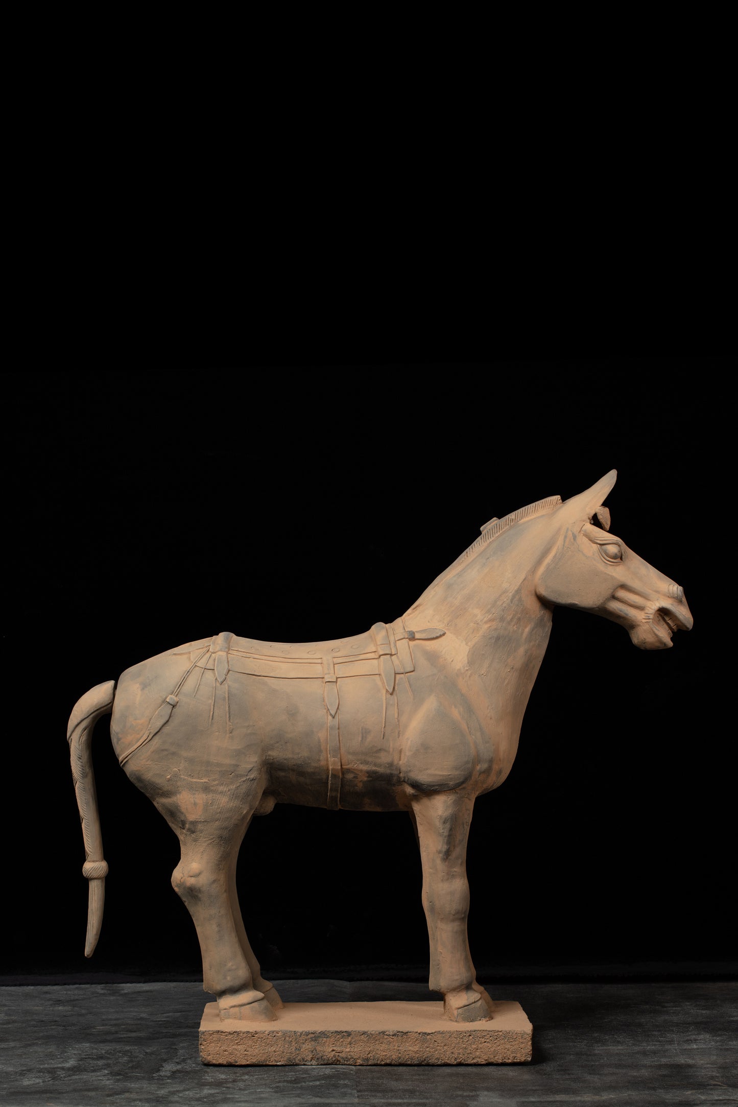 70CM Horse - CLAYARMY -Profile shot emphasizing the majestic posture and intricate features of our 70CM Clayarmy Terracotta Horse.