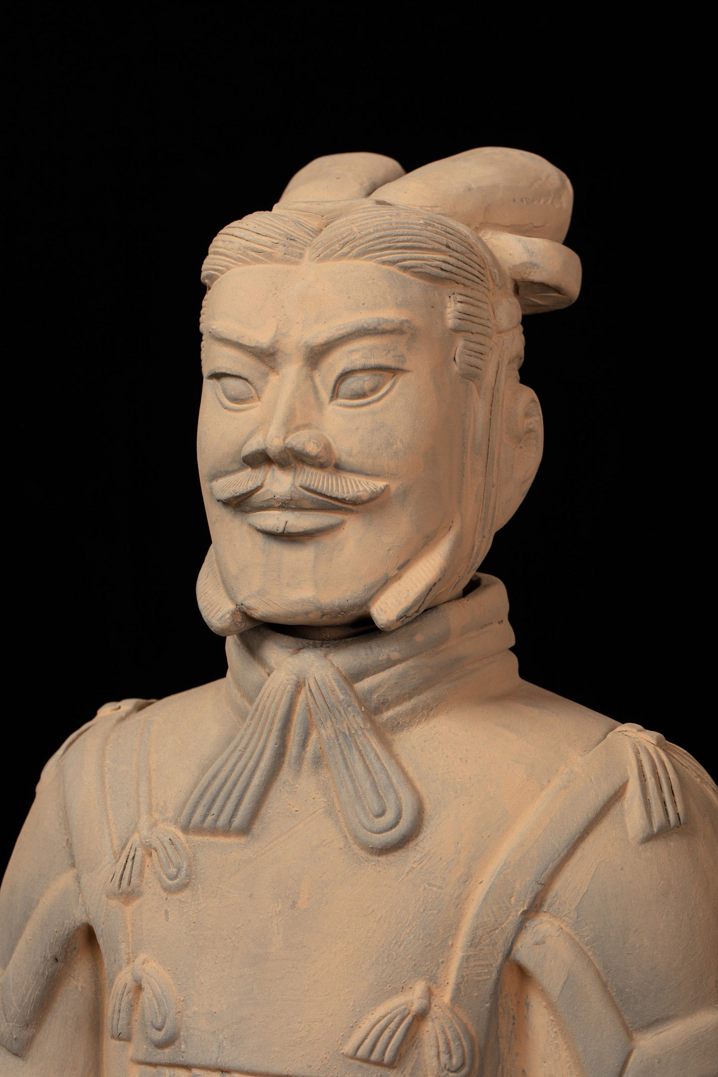 70CM General - CLAYARMY-Sculpted Leadership Charisma: Detailed shot of the 70CM General's sculpted leadership charisma, capturing realistic expressions that exude command and experience.