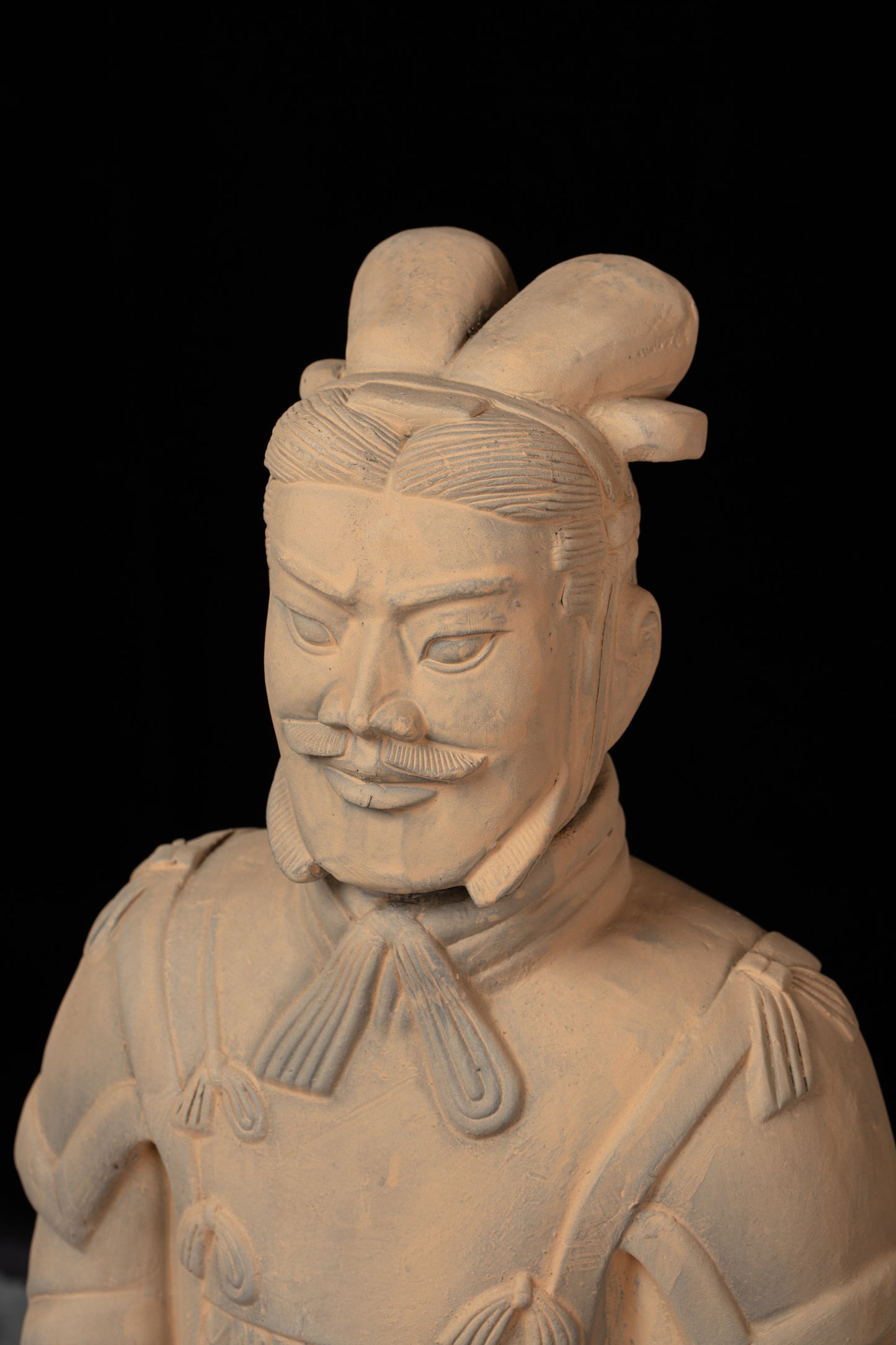 70CM General - CLAYARMY-Focused Leadership: Close-up of the 70CM General's face, showcasing focused sculpting that communicates the wisdom and determination of a seasoned leader.